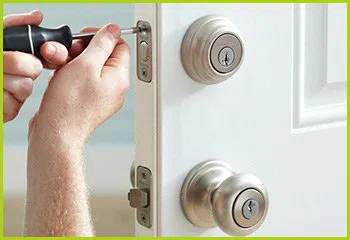 Expert Locksmith Services Dedham, MA 781-203-8026 - 13-new-locks-installation