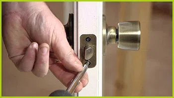 Expert Locksmith Services Dedham, MA 781-203-8026 - 3-nearest-locksmith